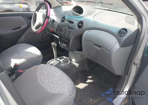 2000 Toyota Echo z USA, uszkodzony, nr VIN JTDBT1238Y0050024